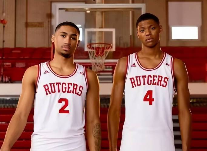 ESPN百大球员100-51：弗拉格52 乔治54 里夫斯60 比尔86