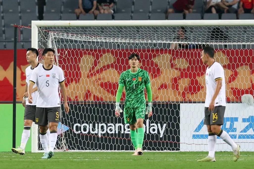 马德兴:放弃10月国际比赛,可能会影响国足排名