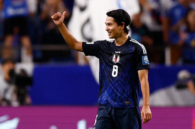 南野拓实：曼城是欧洲最强球队之一 再会多纳鲁马感觉有些奇妙