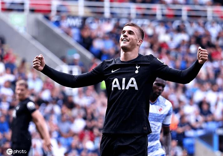 弗兰克：热刺在上半场表现出色，尽管没能获胜但至少不要输球