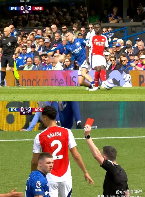 世体：卡萨多因身体不适退出训练，巴萨正在评估球员伤情