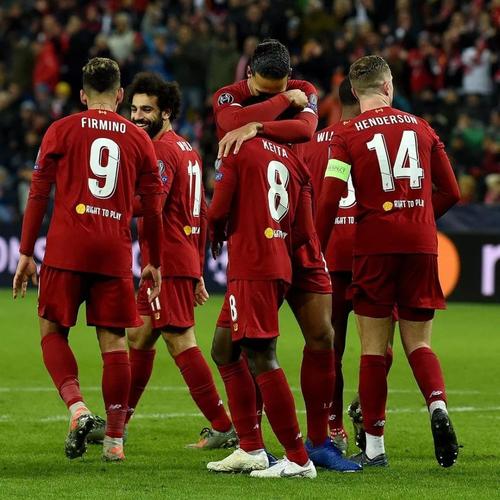 48人在马德里双雄均有效力经历，劳尔、库尔图瓦、特奥等在列