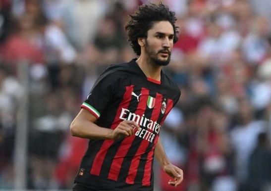 阿德利：我曾非常想留在米兰，但不幸的是俱乐部决定将我卖掉