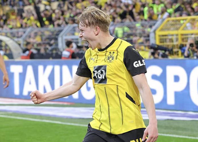 斯文松：胜利实至名归，多特精神状态极佳正持续输出好表现