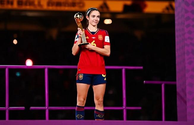 追8金纪录？27岁3金球的邦马蒂：梅西生涯无与伦比，我有自己的路