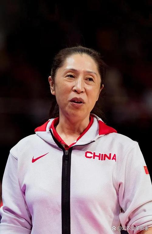 郑薇：我们每天都在进步 希望在决赛也能做得更好