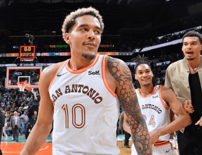 队记：索汉小腿伤势痊愈 有望参加马刺下周的训练营