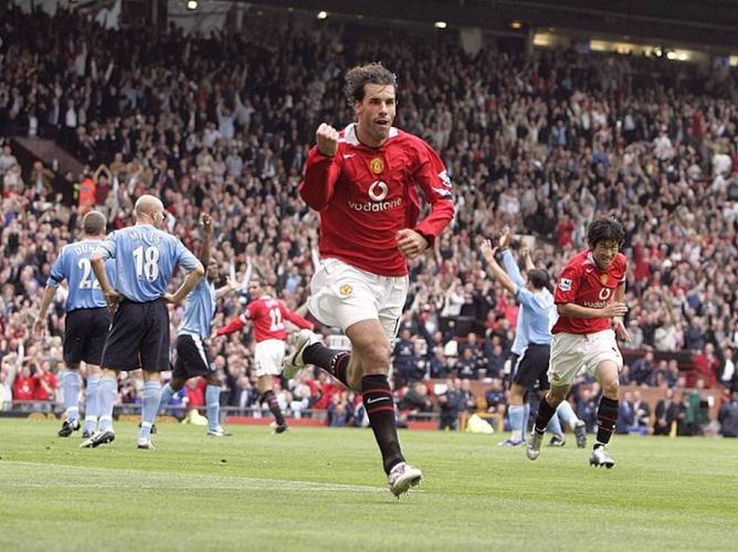 莱斯·费迪南德：纽卡如果拿分，赛后他们会觉得自己像个‘强盗’