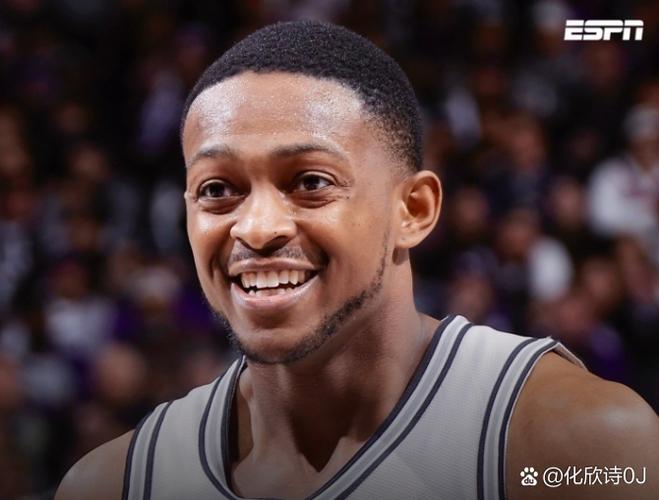 Shams：库明加本周不会前往湾区 也不会参加明天开始的媒体日