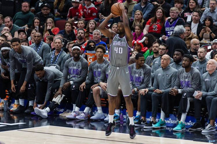 哈里森-巴恩斯：我们正朝着具备赢球能力的方向稳步前进