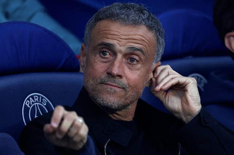 率巴黎欧冠客战巴萨！恩里克：这里是我的家，这场比赛很特别