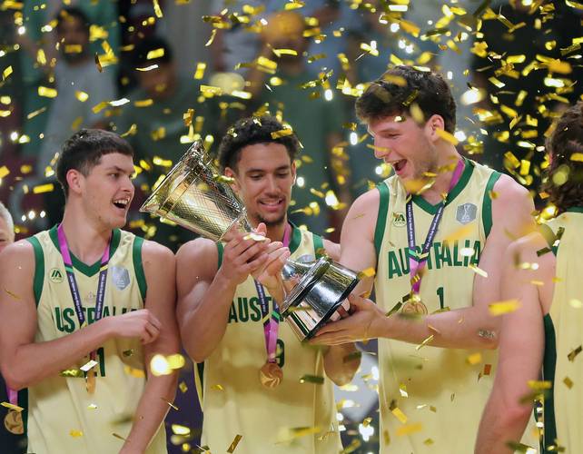 制霸亚洲！澳大利亚篮球2025年实现亚洲杯 “大满贯”