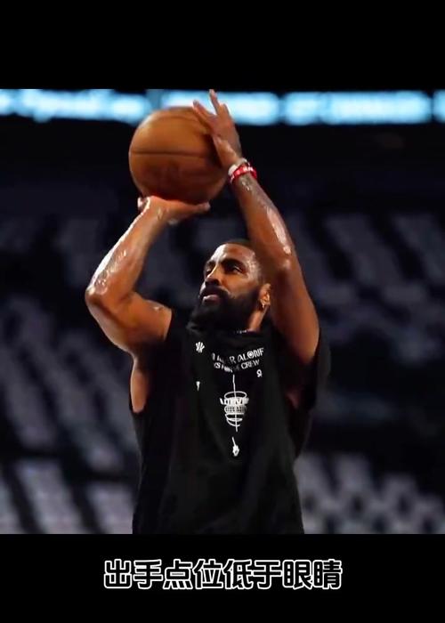 加速恢复中！欧文现身温哥华训练营 沉浸式感受近期投篮训练