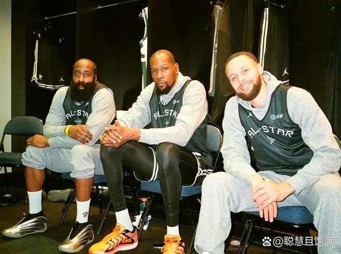 霍里打趣：詹姆斯&保罗&KD都和我交手过 那他们确实太老了