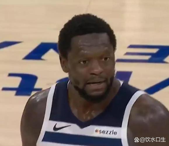 稳定发挥！兰德尔半场11中6拿下14分4板1助1断