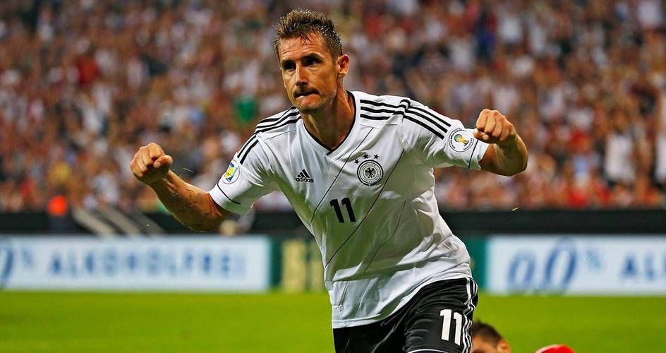 超越贝肯鲍尔追平默特萨克，基米希迎德国国家队第104次出场