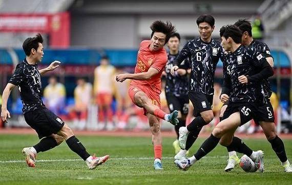 U22国足0-0泰国数据：U22国足18射7正、控球率62%，对手仅1射正