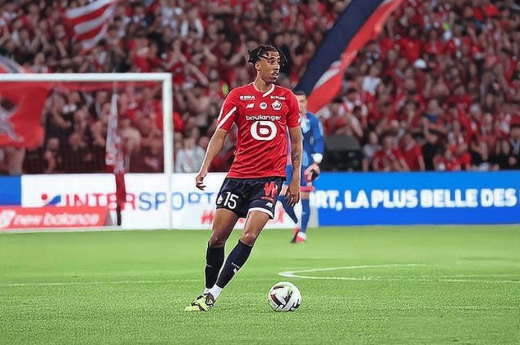 38岁83天，阿斯帕斯成主流欧战赛事进球第4年长西班牙球员