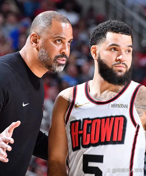 鲜明对比！关键时刻戈贝尔两罚不中失扳平良机 随后切特两罚都有